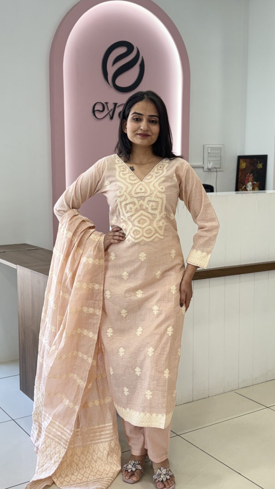 Kurti Set with Pants and Mul Cotton Dupatta