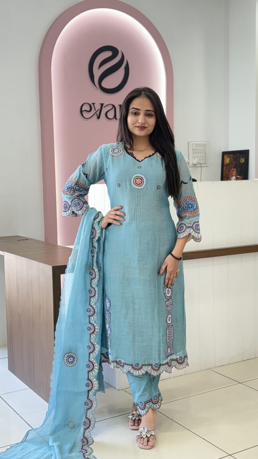Kurti with pant and dupatta