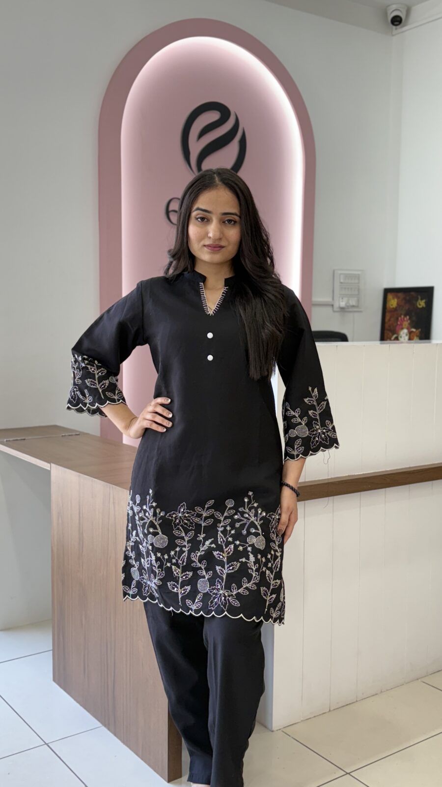 Black Cotton 2-piece set - Image 2