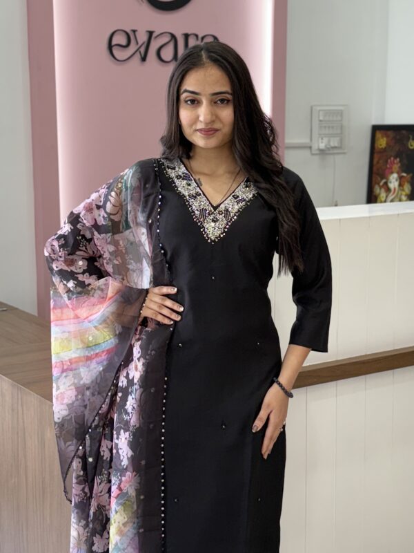 Roman Silk Elegance Black Suit Set