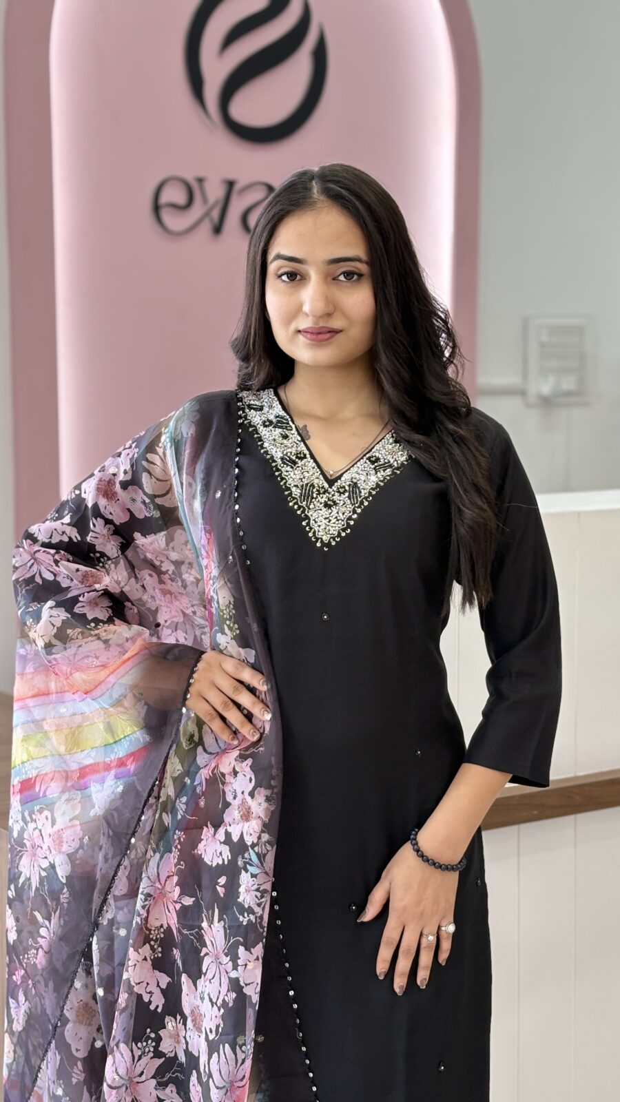 Roman Silk Elegance Black Suit Set - Image 3