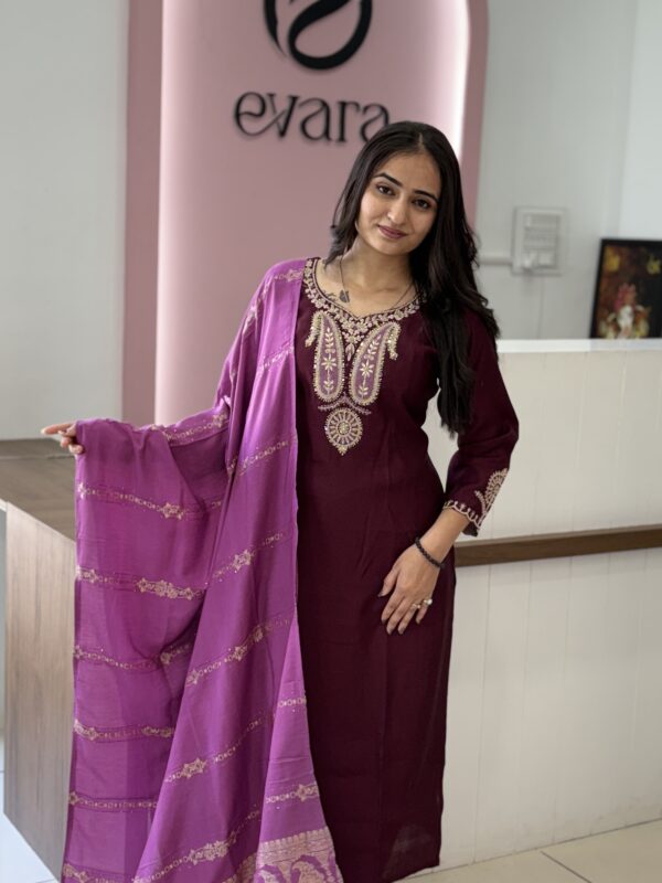 Roman Silk - 3 Piece Kurti Set