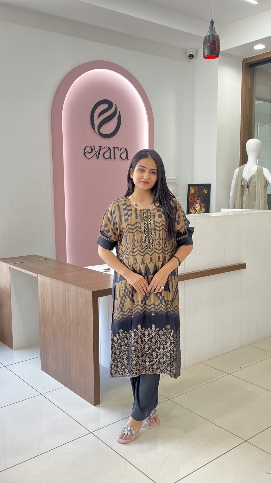 Chiku Grace Muslin Set - Image 2