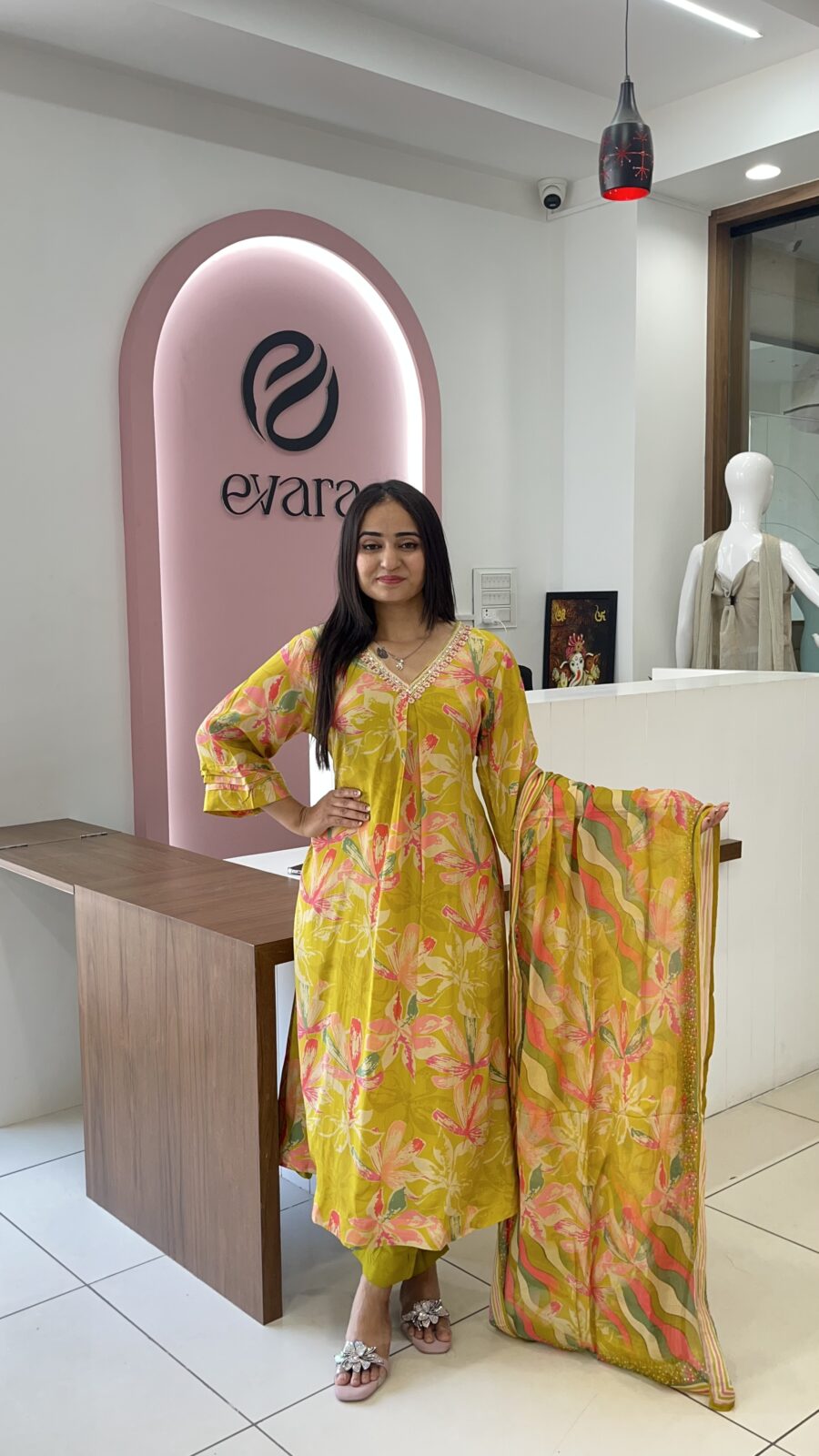 Liril Ethnic Charm Set - Image 2