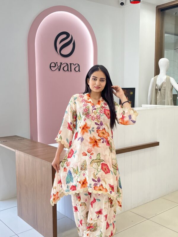 Cream Digital Elegance Set
