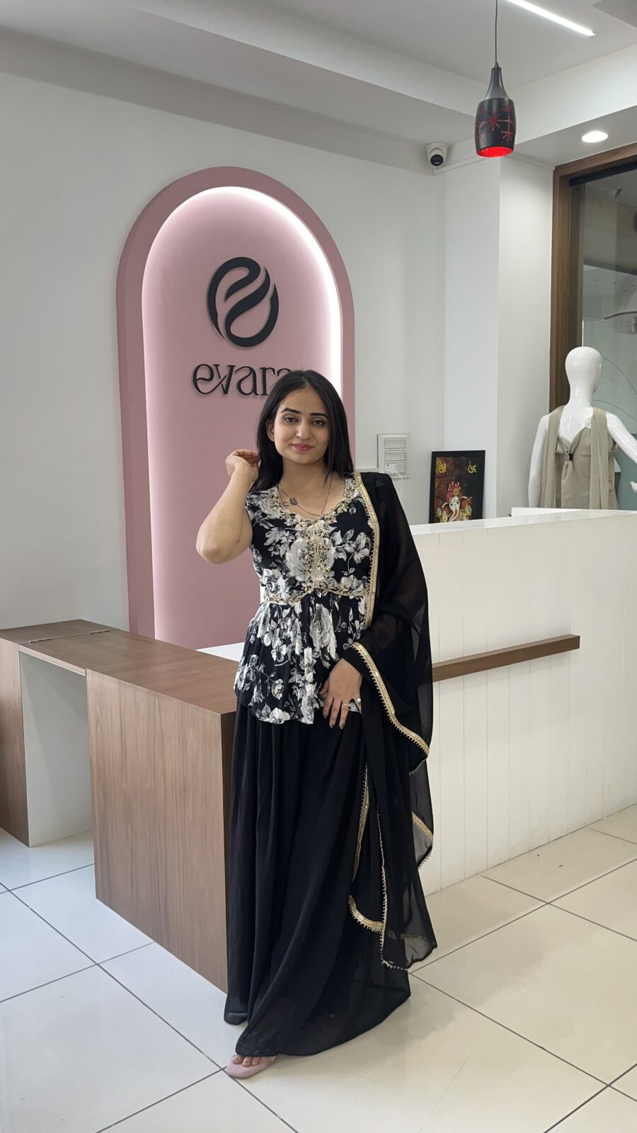 Midnight Elegance Crop Set - Image 2