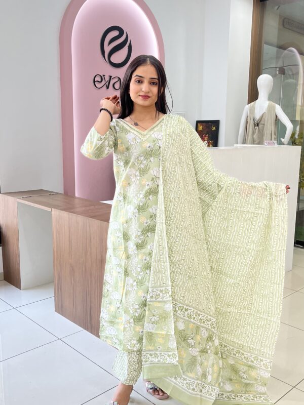 Cotton Handcrafted 3-Piece Ensemble